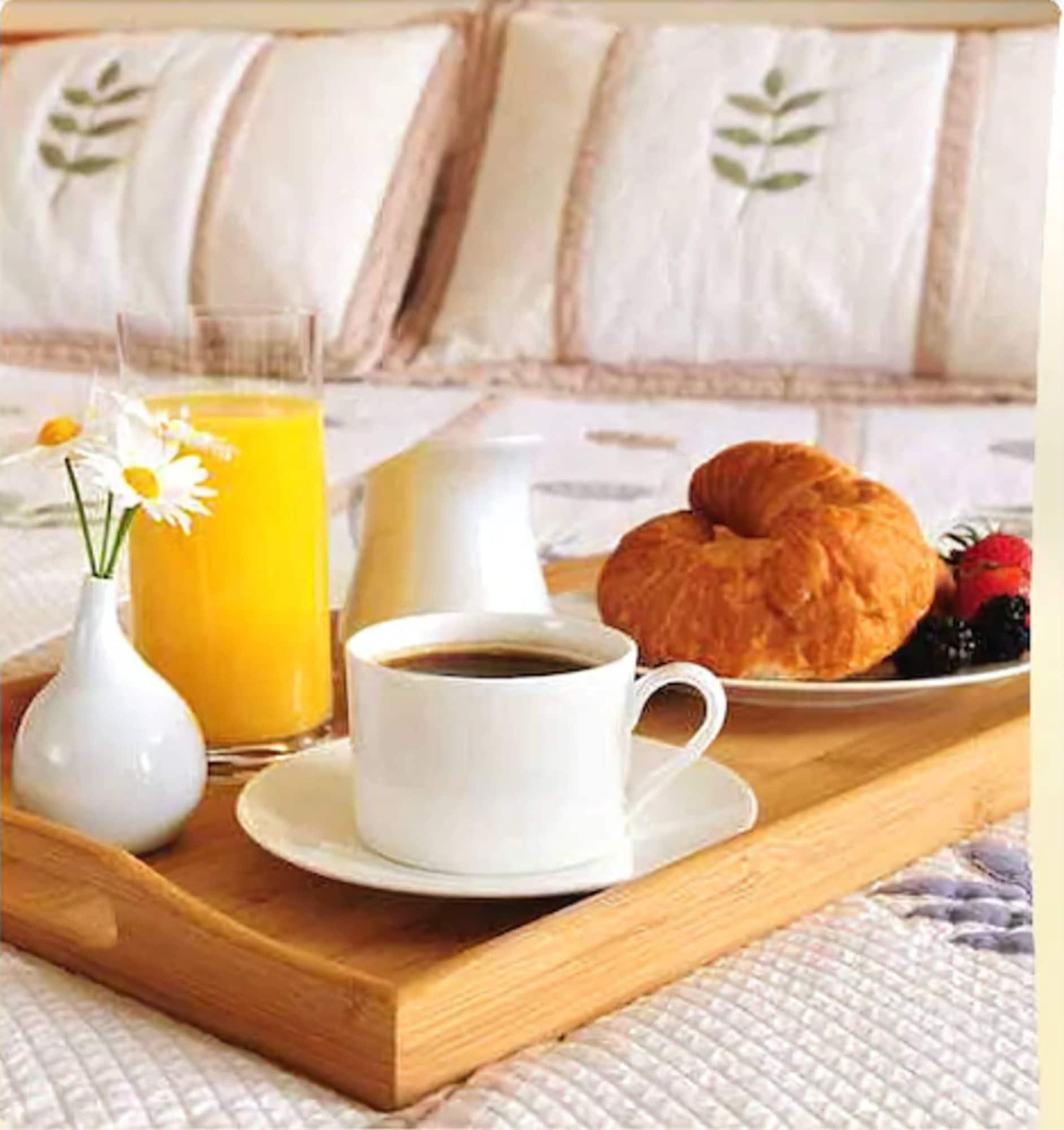 Hotel Bayerischer Hof Дрезден Екстериор снимка